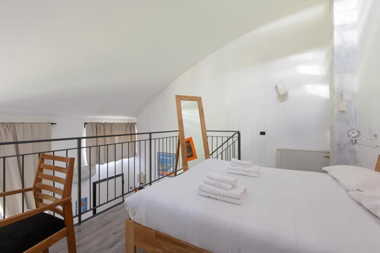 Guesthost - Milano Vigentino Loft With Terrace Ngoại thất bức ảnh