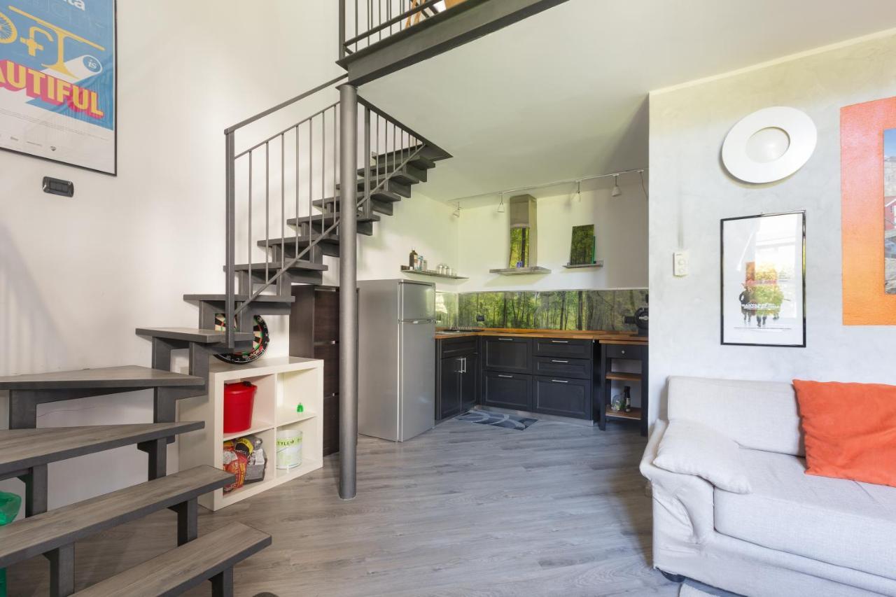 Guesthost - Milano Vigentino Loft With Terrace Ngoại thất bức ảnh
