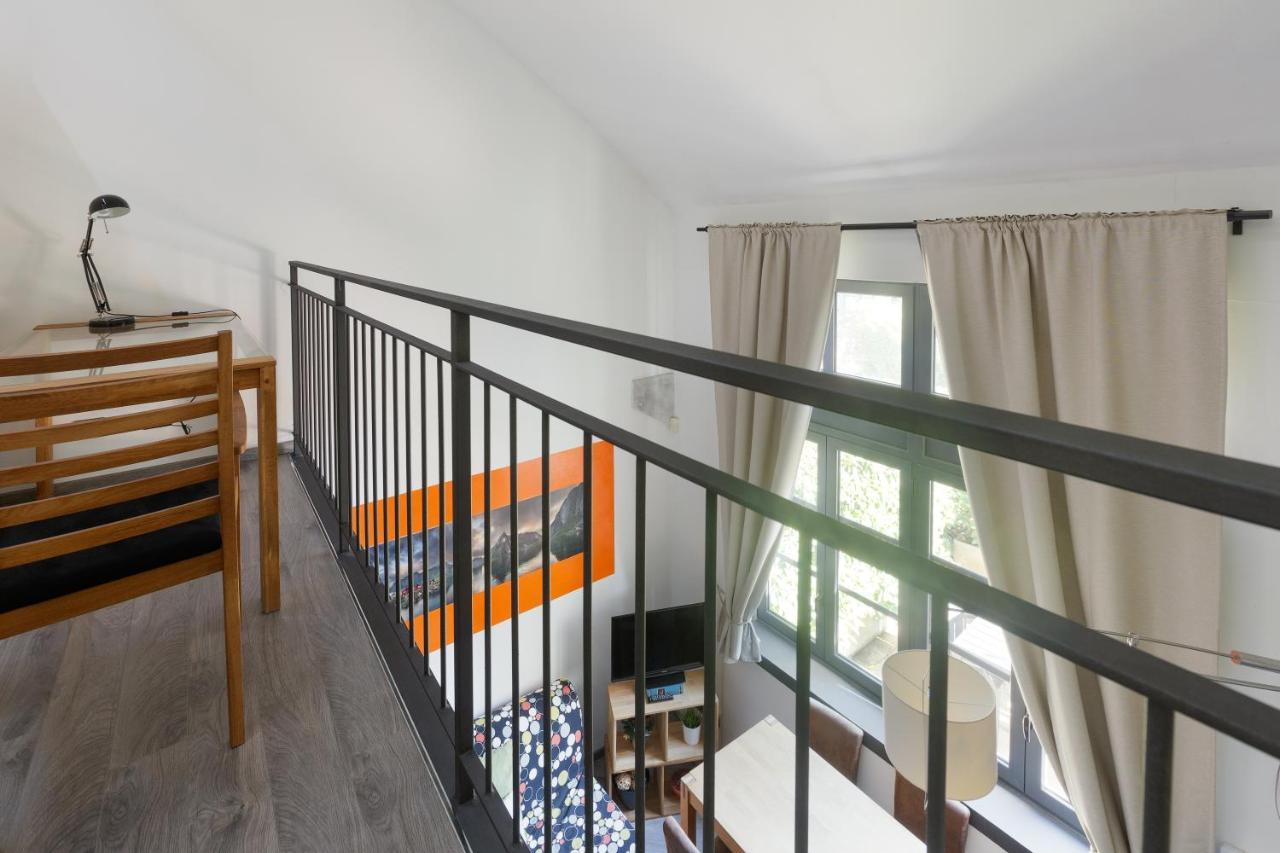 Guesthost - Milano Vigentino Loft With Terrace Ngoại thất bức ảnh